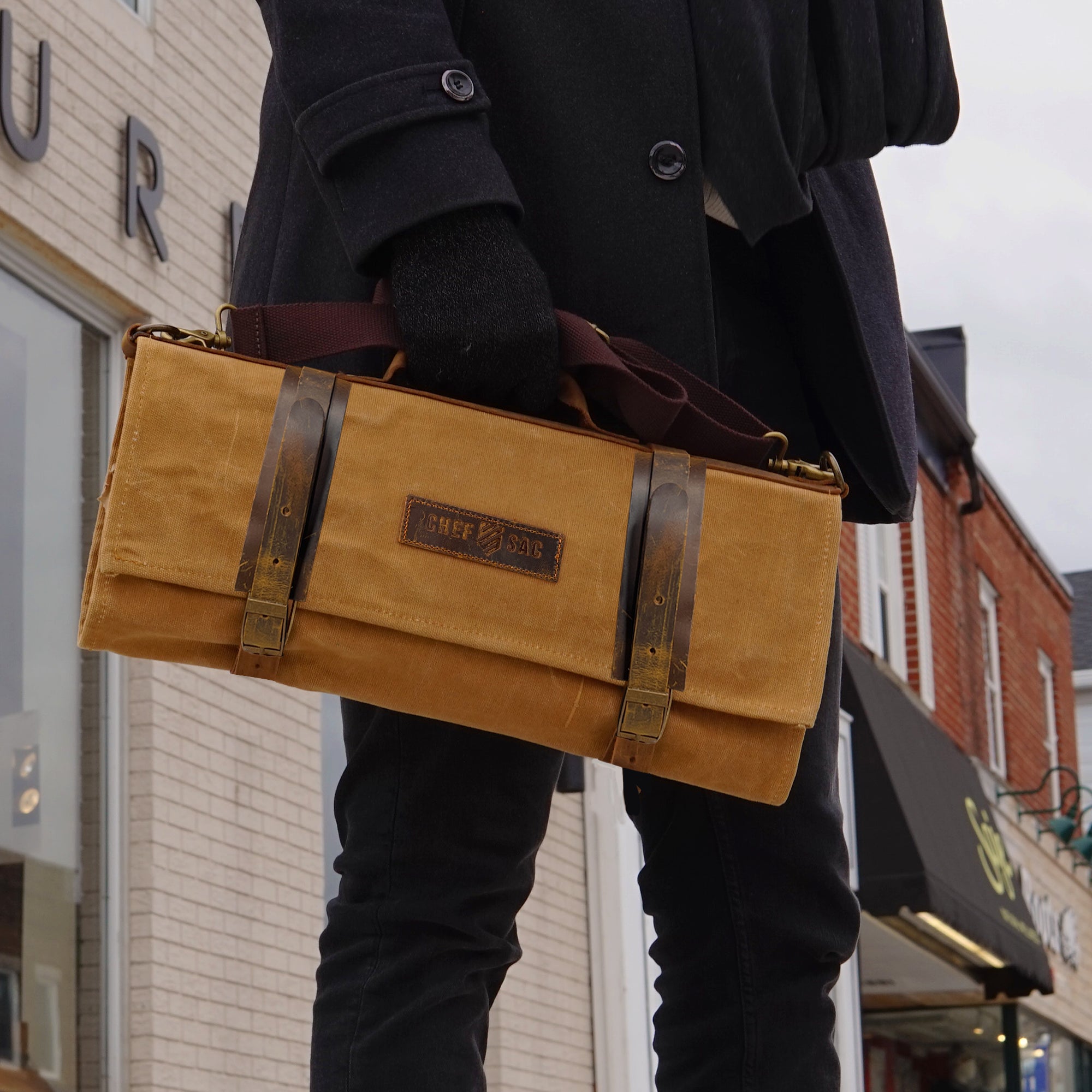 CS-1022_Lifestyle_-_Shopify_Image_05.webp